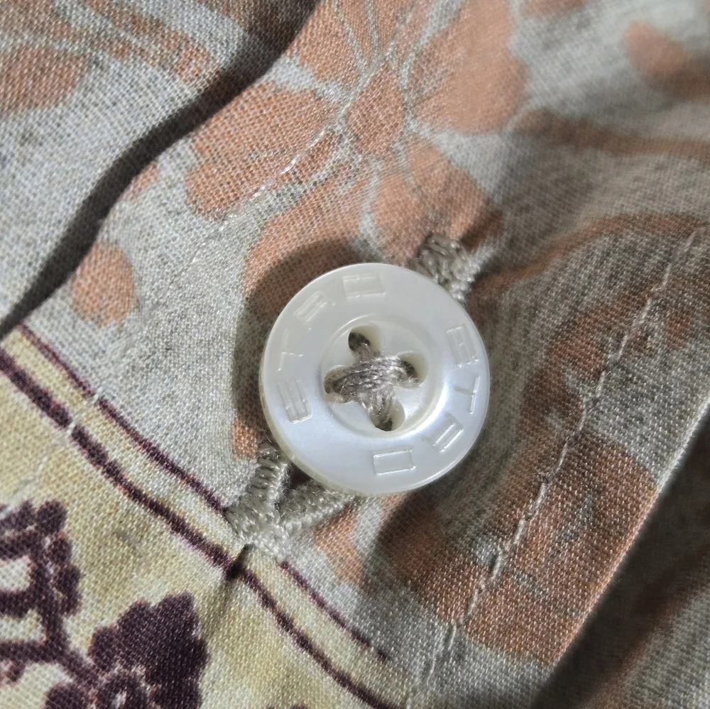 Vintage ETRO Women's 40 Long Sleeve Abstract Floral Button Up Shirt - Picture 3 of 6